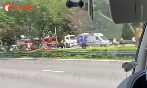 Driver taken to hospital after 2 prime movers in accident along TPE