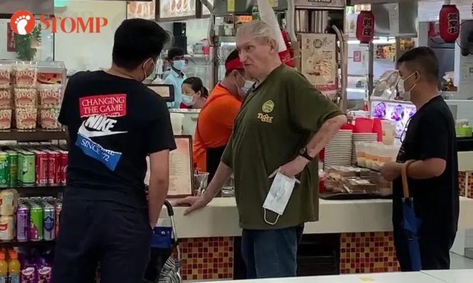 Police called in over dispute involving 'very angry' man at Sembawang coffee shop