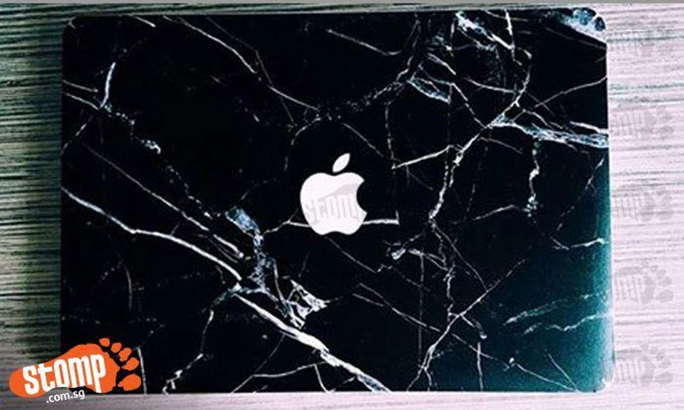 Have you seen her laptop? It's extremely important to uni student who lost it at Orchard