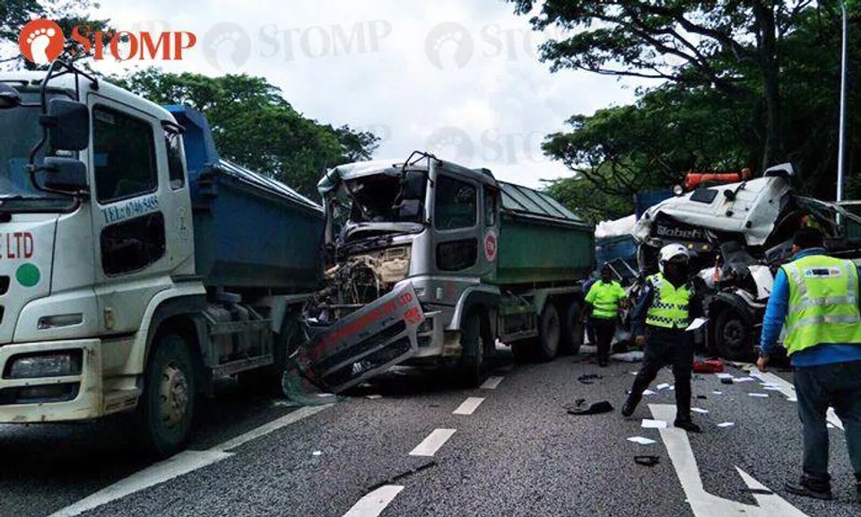 2 drivers sent to hospital after accident involving 2 tipper trucks and 1 lorry along PIE