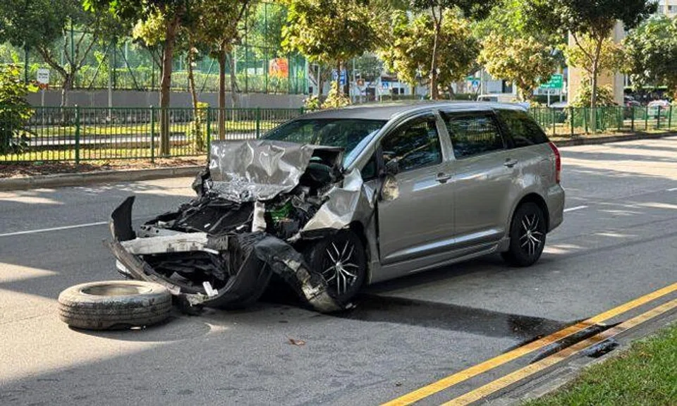 Man who left Punggol accident scene arrested for drink driving, vape and drugs found in car