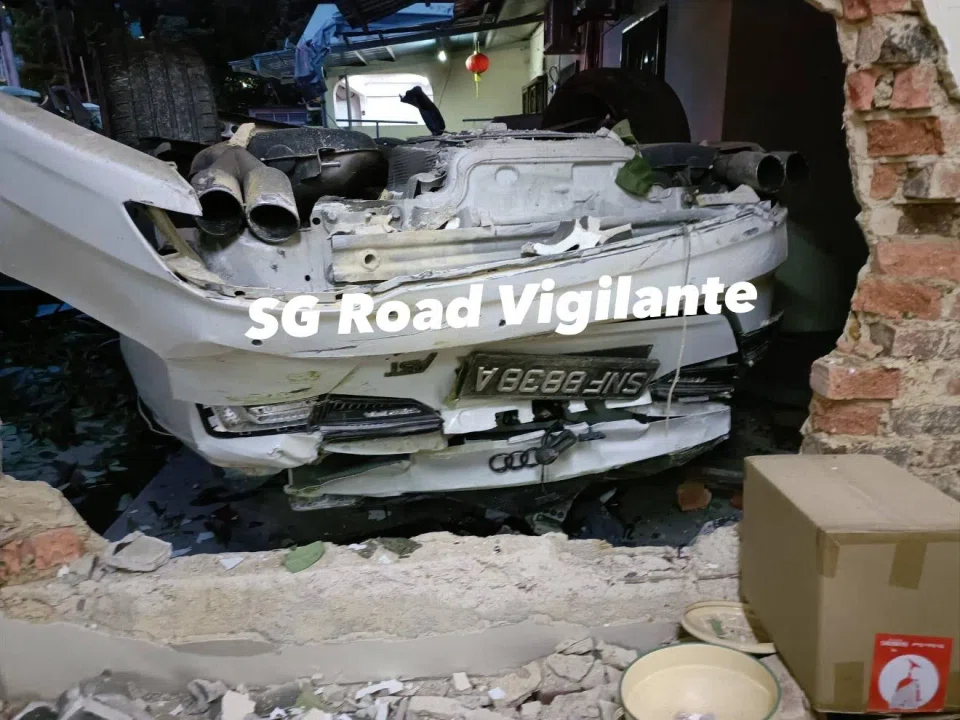 The driver suffered minor injuries and was taken to hospital. PHOTO: SG ROAD VIGILANTE/FACEBOOK