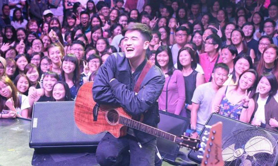 Photos: Singtel Music, Internet