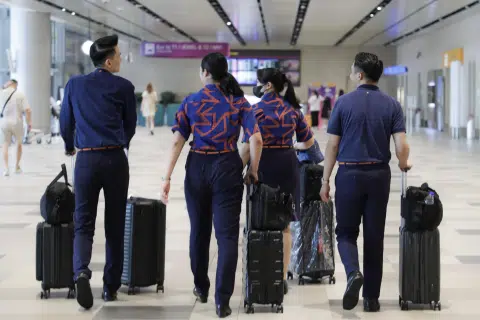 SIA Group to hire retrenched Jetstar Asia employees, including 100 pilots and 200 cabin crew