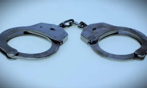 Arrested for molesting cleaner in welfare home, man molested auxiliary cop while cuffed in police HQ