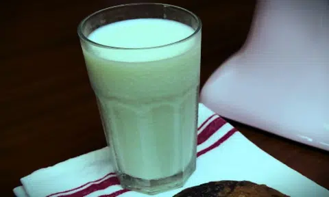 Man who had unpasteurised milk daily is only known bovine TB case in Singapore 