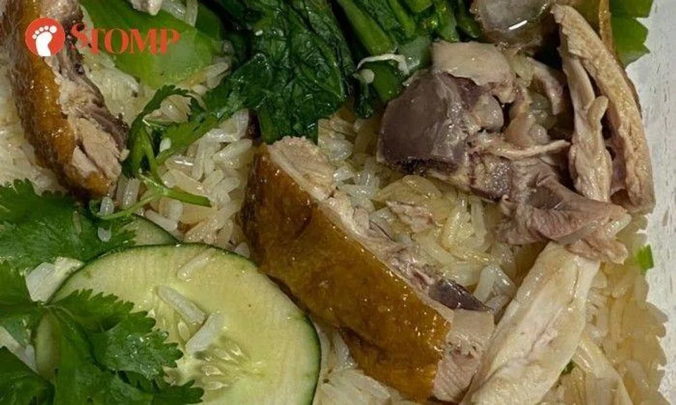 The Stomper described the food as "only a thin layer of rice and a few pieces of chicken with only literally skin and bones attached".