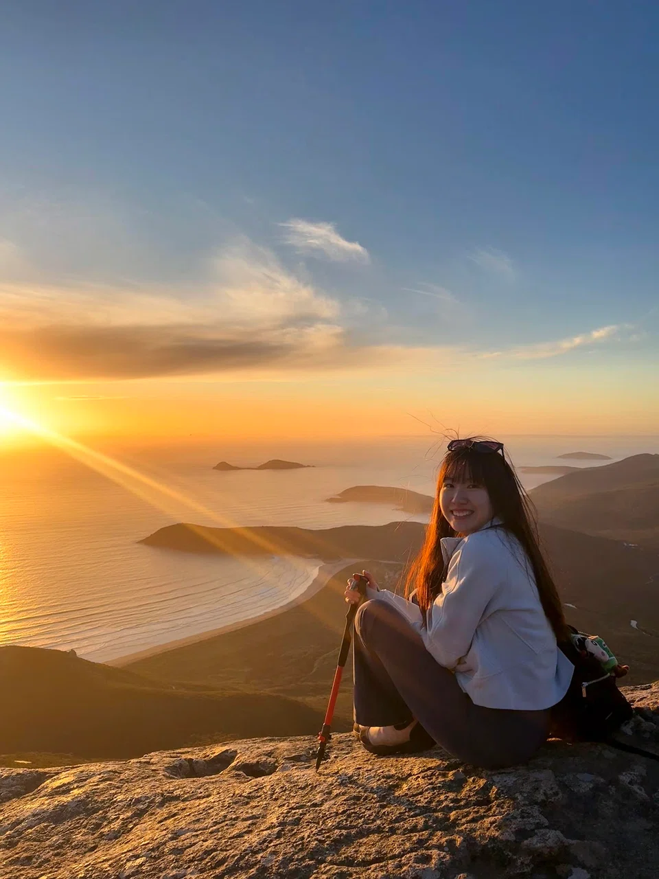 singaporeans move to melbourne, new york with no job