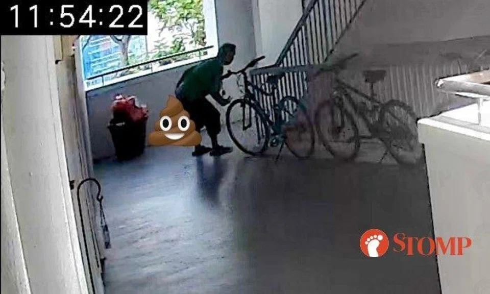 Stomper P shared the footage from his CCTV taken at 11.54am.