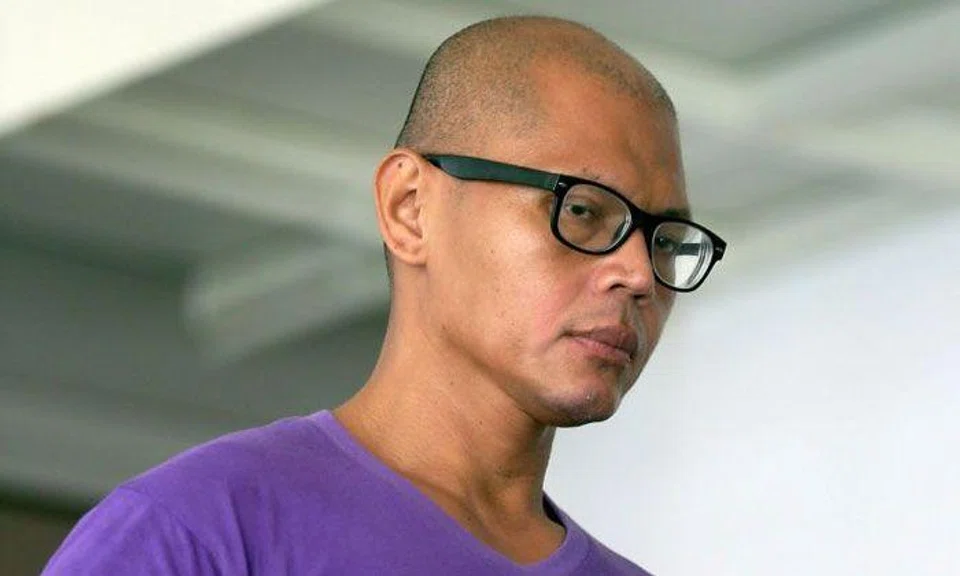 Robber lures victim out by using gay dating app Grindr then poses as police officer, sentenced to jail, caning