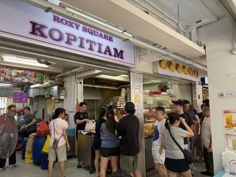 Beo Crescent No Name Hainanese Curry Rice ended its operations at the coffee-shop stall at Block 40 Beo Crescent. 