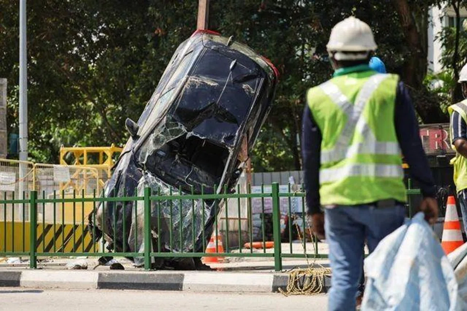 mazda car pulled out of sinkhole at tanjong katong
