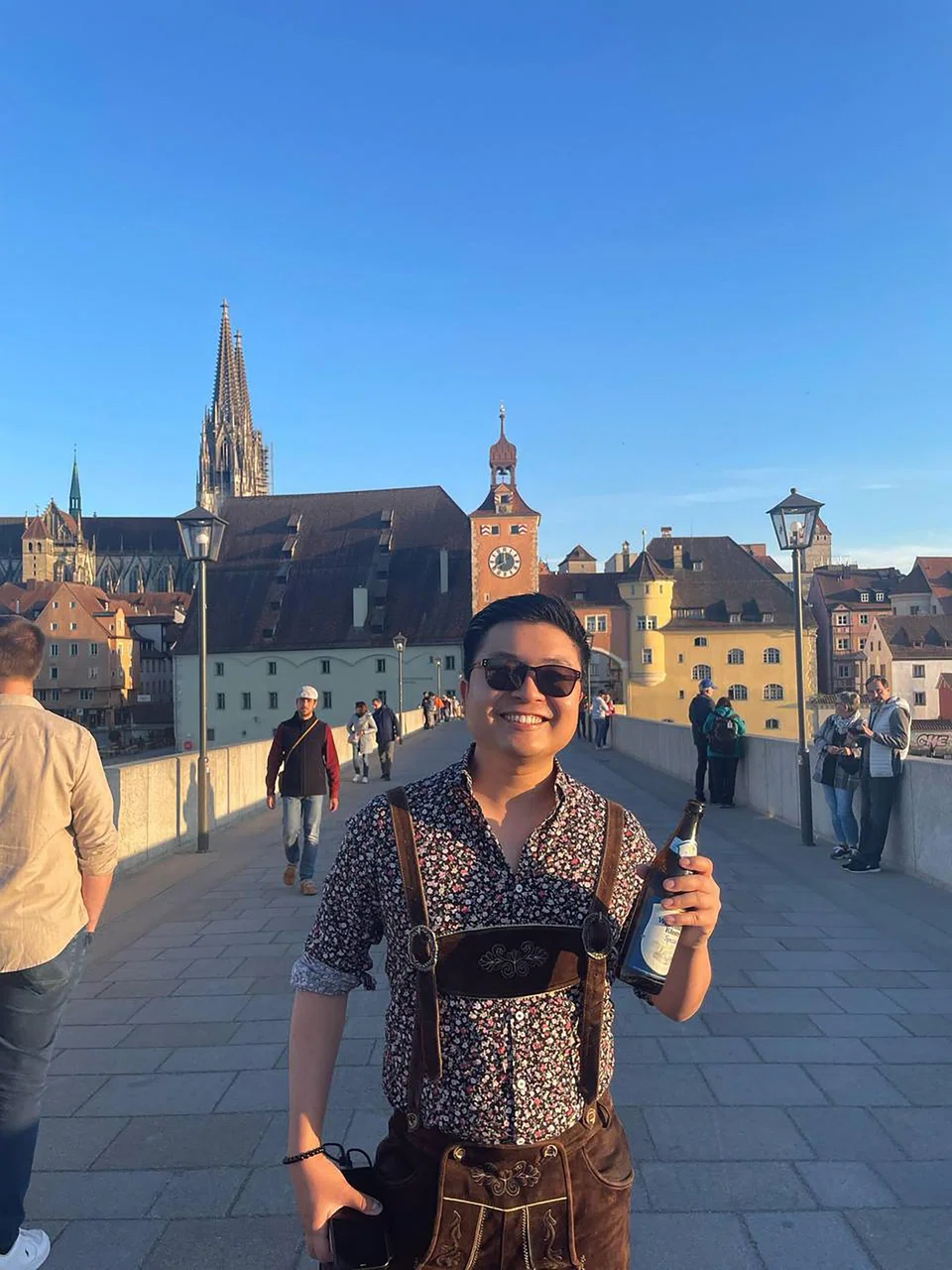 Mr Douglas Ong Say Howe was given a Hokkien name by his parents to reflect his Hokkien heritage.