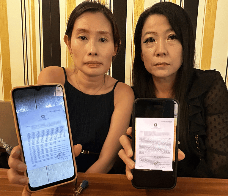 Ms Huang (left) and Ms Li Meiling had their newly-bought branded bags stolen.