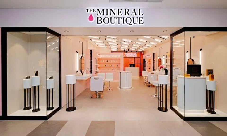 Shop makes police report against Stomper claiming mum pressured into buying $1,200 skincare product