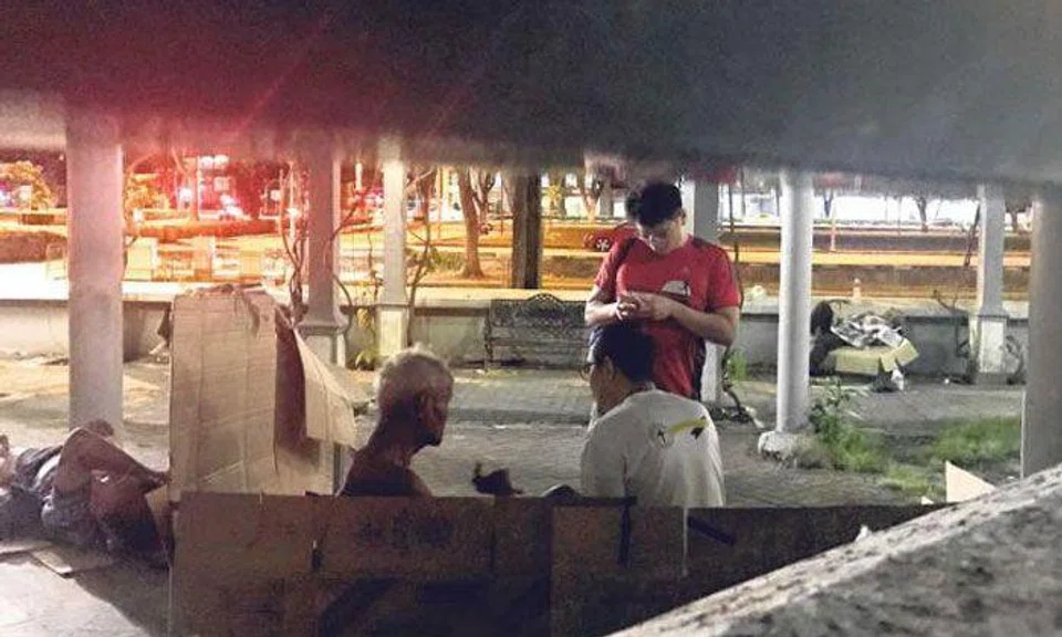 An increasing number of people are sleeping on the streets of Singapore