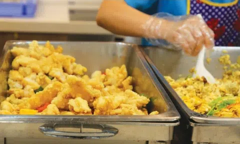 Caterer fined $2,100 after 37 fell ill, 1 hospitalised following lunch at 4 eldercare centres