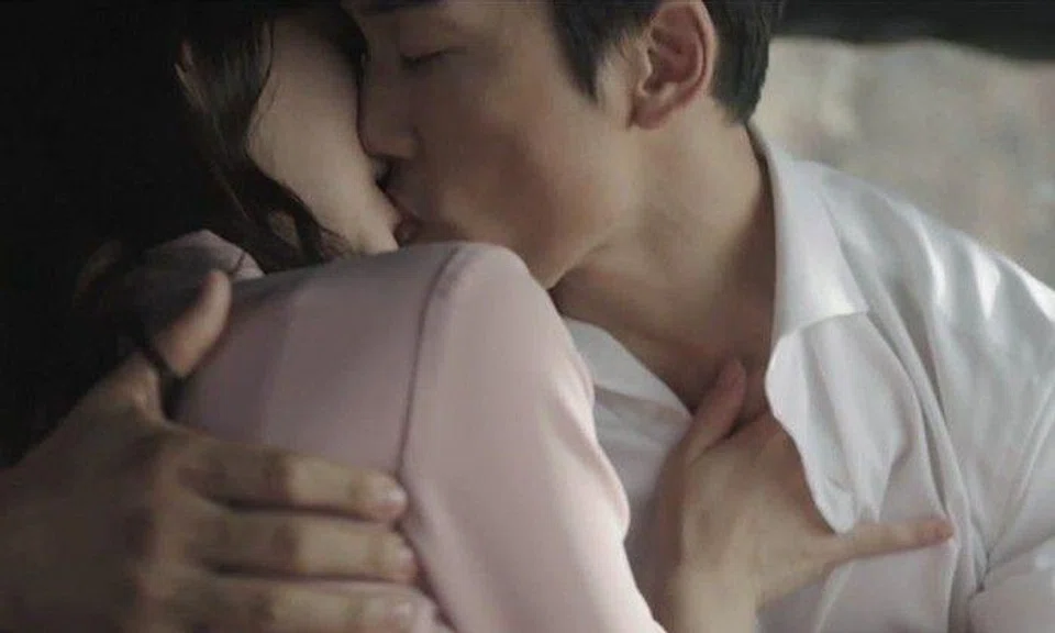 Viu's latest R21 movie features Korean hunk Song Seung Heon in sizzling affair