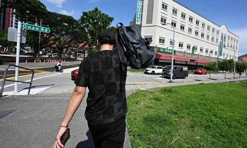 In this part of the world, high humidity prevents the body from optimally cooling down because sweat cannot evaporate well. 