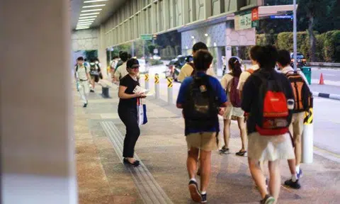 Tuition centre gives bubble tea, breakfast sets to entice students to sign up