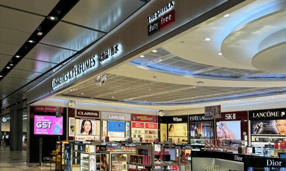 stealing changi airport