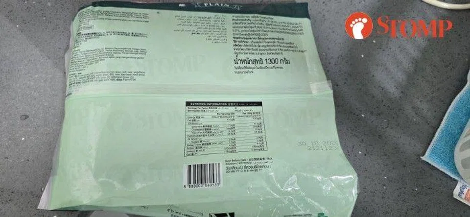 "Stains" on frozen prata.