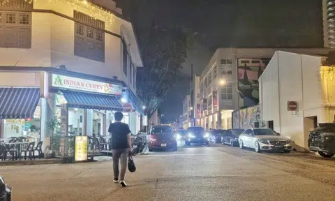 2 men stab another in Kampong Glam, victim taken to hospital with chest lacerations