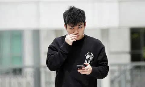 Third man involved in fake gold scam gets jail, caning for cheating and weapon possession