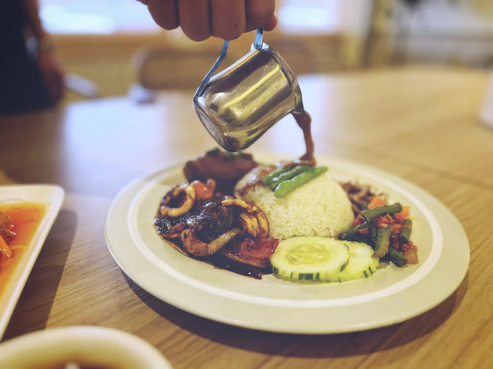 A dish from Hock Kee Kopitiam, a chain serving up coffee-shop favourites with a side of heritage.