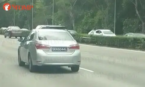 'Mabok' driver drives like tortoise, plays braking game on PIE