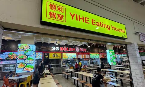 Jalan Besar coffee shop continues to offer free breakfast to students despite no takers for 5 months