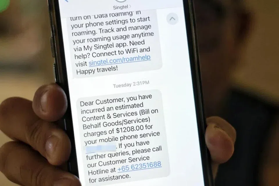 Mr Yang received a text message that he had a bill of more than $1,000.