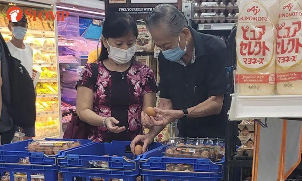 Couple spends 15 minutes opening cartons to choose eggs: FairPrice advises customers to refrain from tampering with products