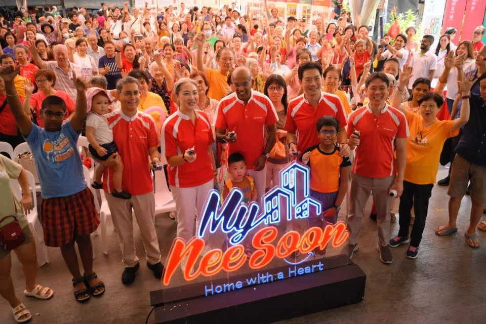 Mr K. Shanmugam (centre) with fellow Nee Soon GRC MPs (from second left) Muhammad Faishal Ibrahim, Carrie Tan, Derrick Goh and Louis Ng at the launch of of My Nee Soon on Feb 15.