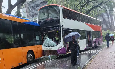 SBS Transit bus and NUS shuttle bus collide on campus, 1 driver and 2 passengers taken to hospital