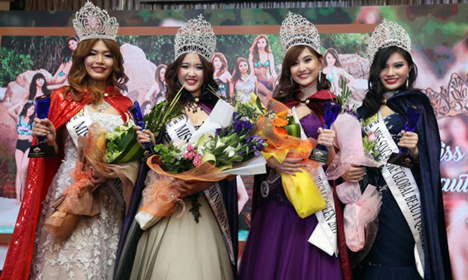 From left: Ms Grand Singapore Crystal Lim, Ms Singapore Chinatown Christina Cai, Ms Singapore Tourism Queen Tricia Koh and Ms Singapore Global Beauty Queen Amanda Li were the winners at the grand finals of the Miss Singapore Beauty Pageant 2017 last night. They will go on to represent Singapore internationally under each title. Photos: The Straits Times, Lianhe Wanbao, Shin Min Daily News