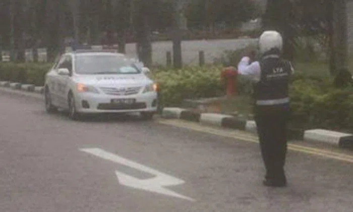 Kudos to LTA warden for doing his job, but surely Police have special ...