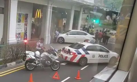 Car almost ends up in McDonald's Bugis Village