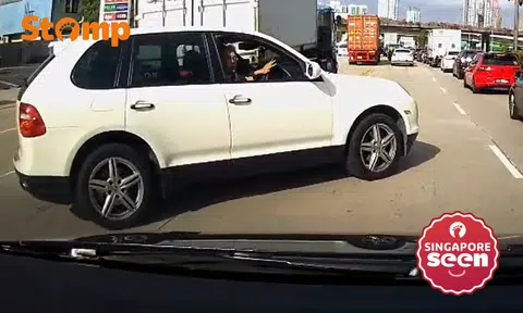 Driver gives 'death stare' after being honked at near West Coast Highway