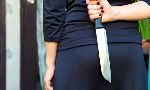 Geylang foot masseuse jailed after washing machine dispute ends in knife fight