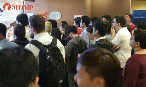 McDonald's Nasi Lemak Burger so popular customer waits an hour for it