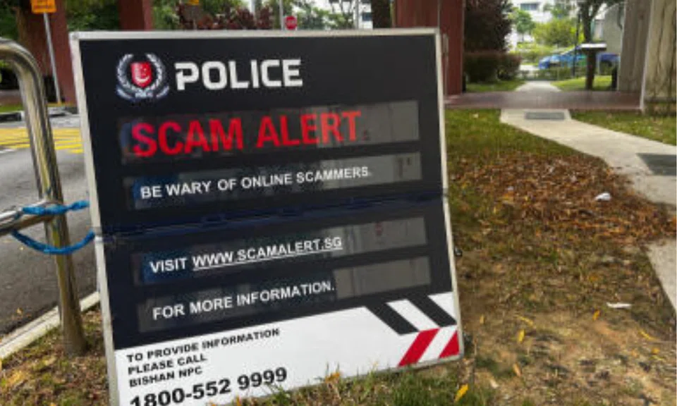 Police warn of government official impersonation scams from unsolicited calls starting with the digit 3.