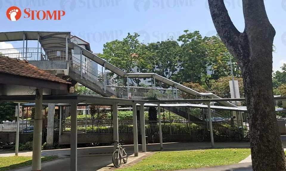 overhead bridge lifts