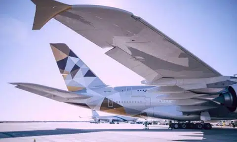 Beware of bogus websites which offer Etihad Airways flight tickets for completing a survey
