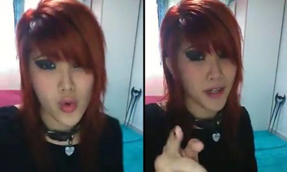 You'll be stunned when this S'pore babe shows off her 'golden voice'