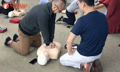 The Stomp Team shows what you can do for someone who is suffering from cardiac arrest