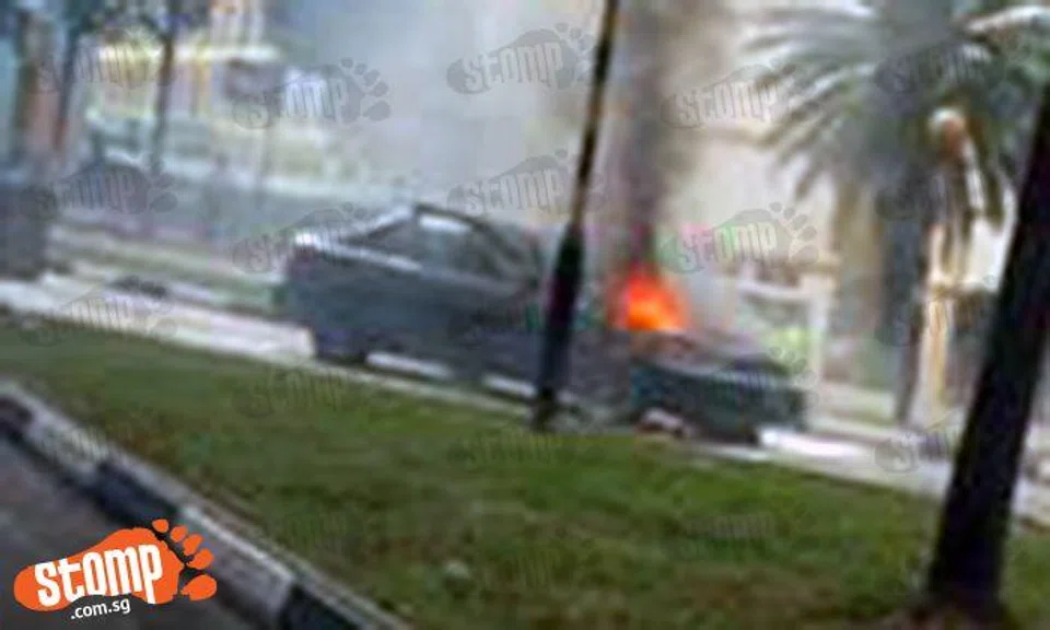 Car goes up in flames near Pioneer MRT Station