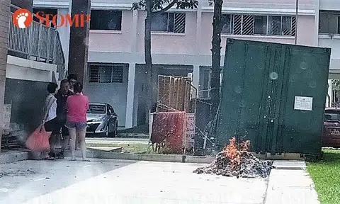 Stomper Sha shared a photo of the incident last month.