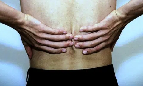 The plaintiff's first documented complaint of back pain was on June 9, 2010. 