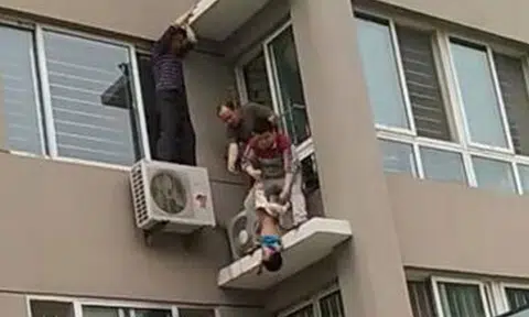 Toddler falls from 5th floor window in China, caught midair by sharp-eyed neighbours